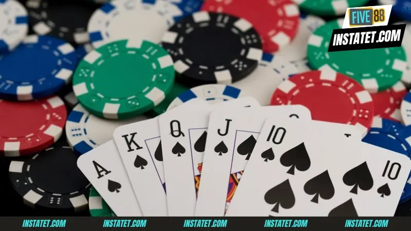 Bật Mí Những Thông Tin Quan Trọng Về Thuật Ngữ Poker 2026 Bluff và pot odds là thuật ngữ Poker